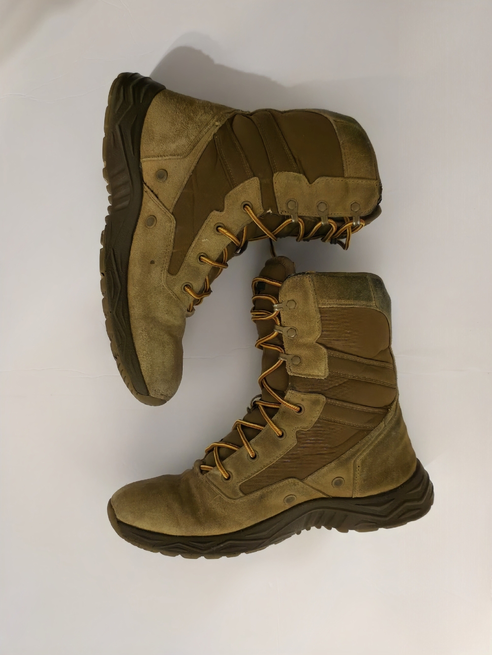 Men's Olive Tactical Field Boots - Rugged Lace-Up Support